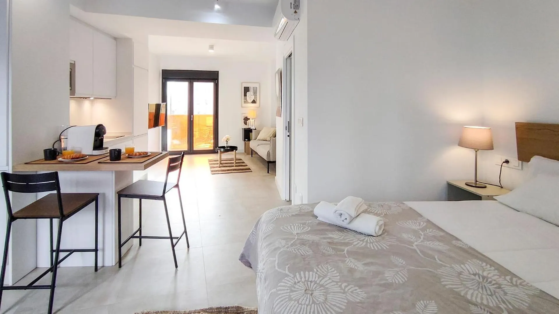 Edificio Ollerias By Sharingco Apartment Malaga Spain